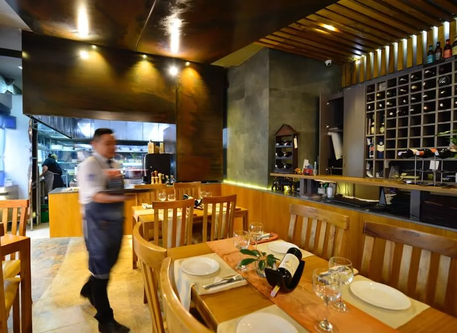 Salón de Mangiare Bene, restaurante italiano dentro de Hotel Boutique Posada del Ángel